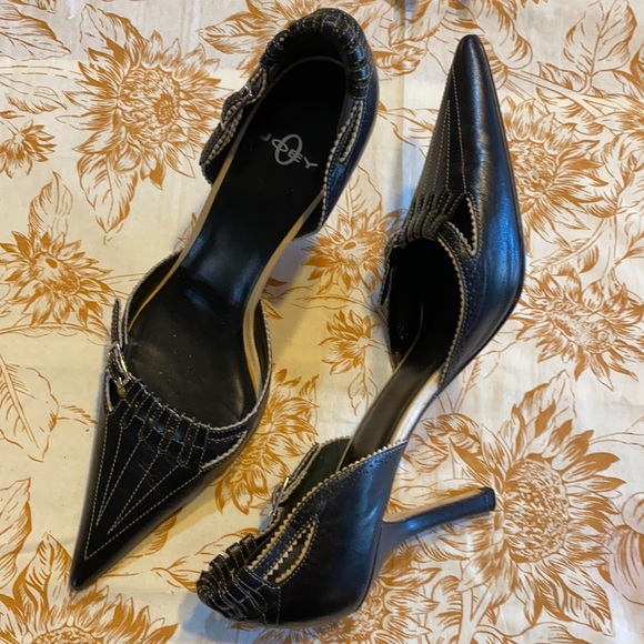 joey o Shoes - Joey O black leather pointed toe heels